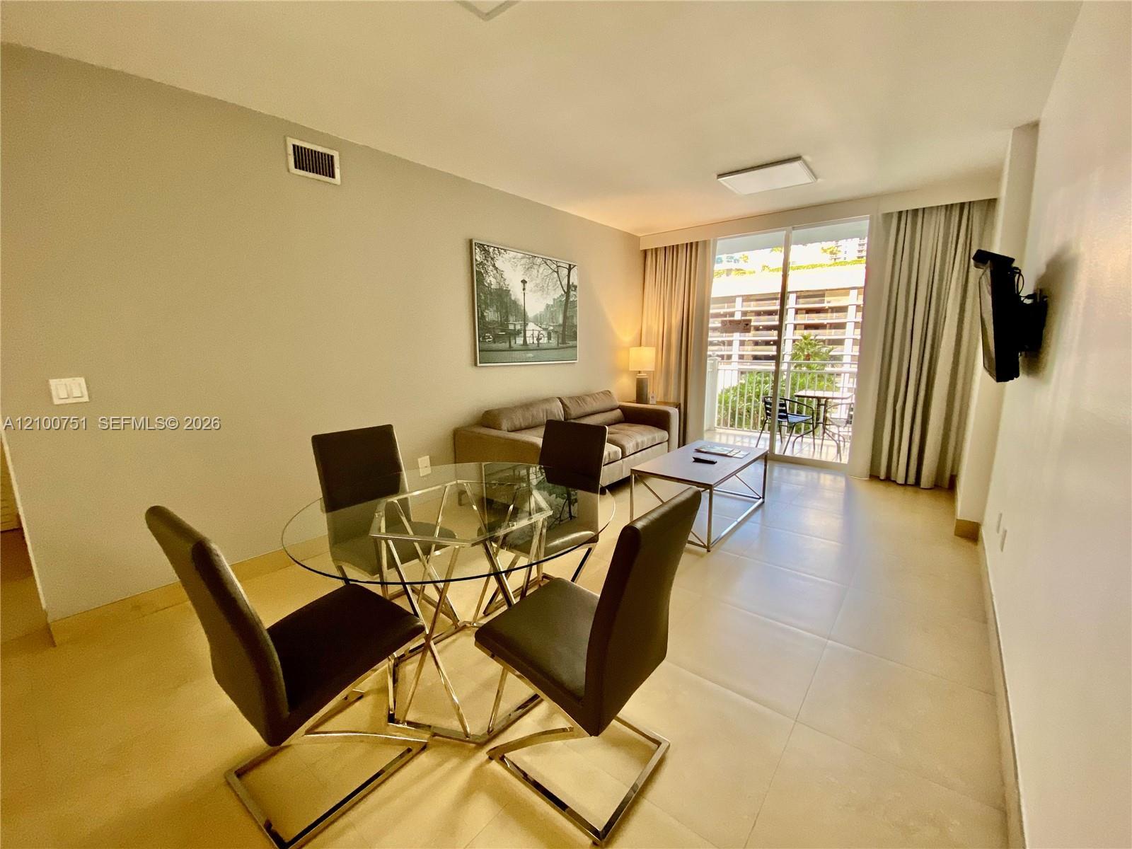 185 SE 14th Ter # 912, Miami FL 33131 photo 3