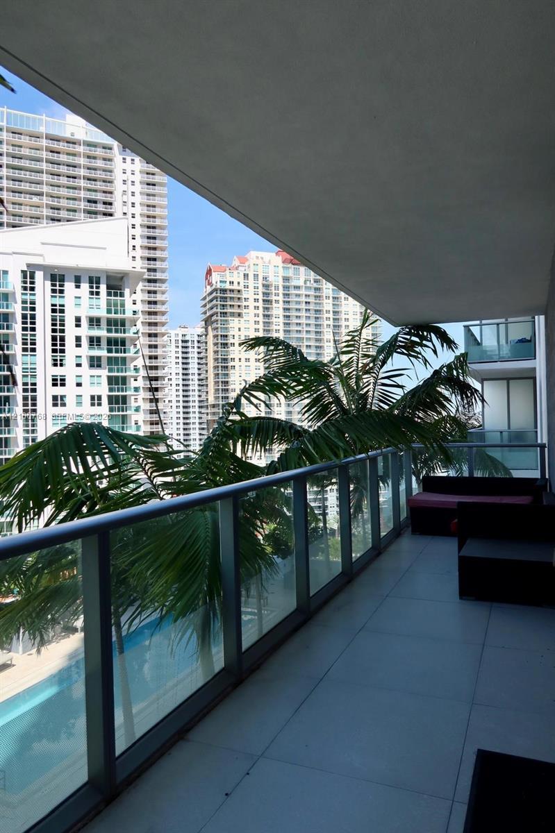 1300 Brickell Bay Dr # 1600, Miami FL 33131 photo 3