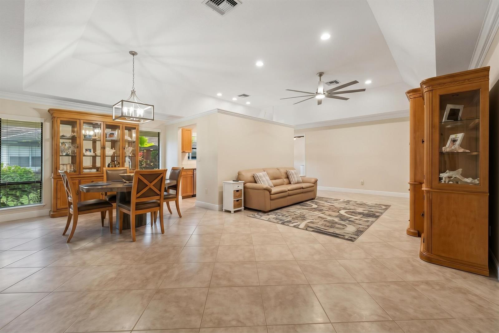 109 Half Moon Circle # C, Jupiter FL 33458 photo 3