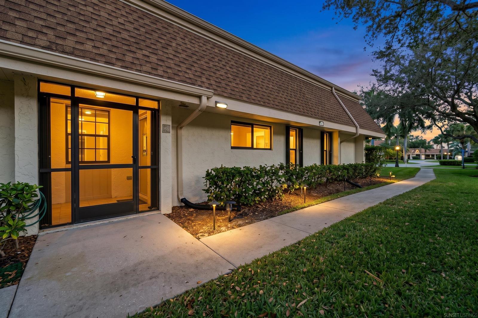 109 Half Moon Circle # C, Jupiter FL 33458