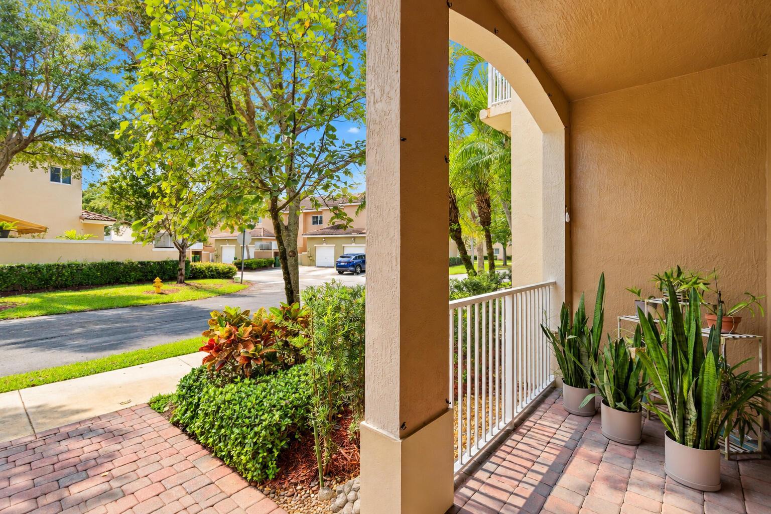 2390 SE 17TH Terrace, Homestead FL 33035 photo 3