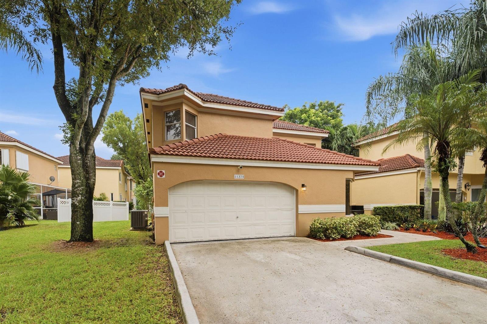11375 Lakeview Drive # U, Coral Springs FL 33071 photo 2