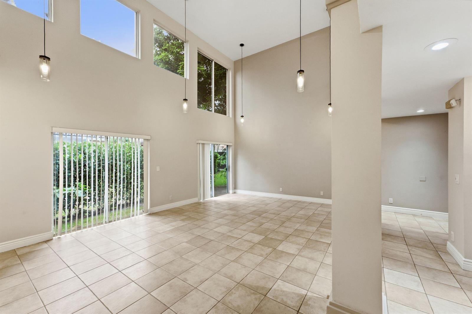 11375 Lakeview Drive # U, Coral Springs FL 33071 photo 5