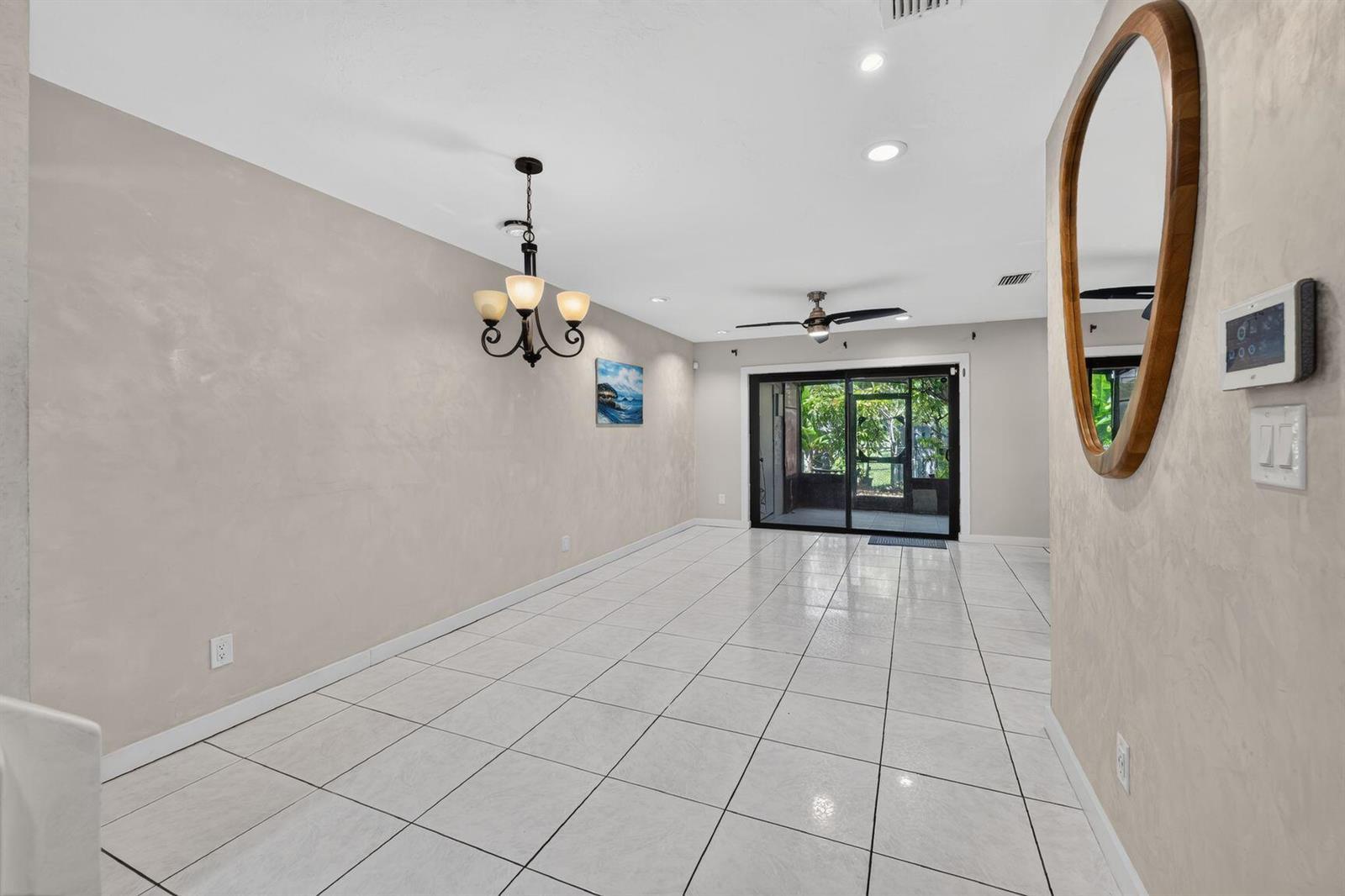 10377 NW 3rd Street, Pembroke Pines FL 33026 photo 4