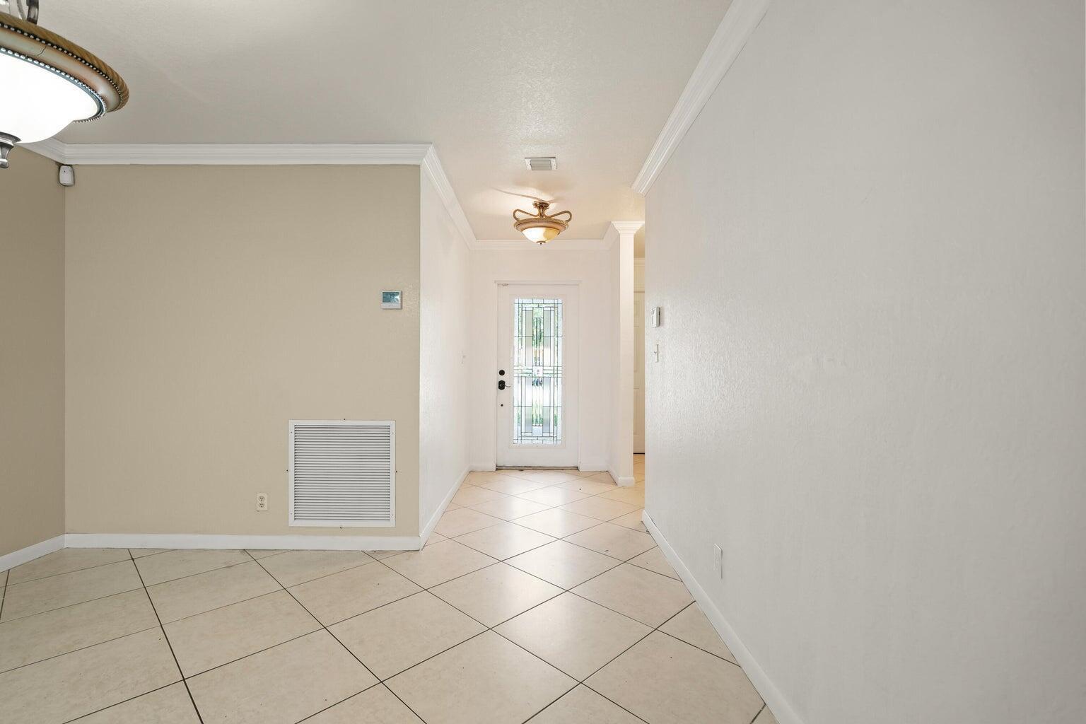2241 NW 3RD Street, Pompano Beach FL 33069 photo 2