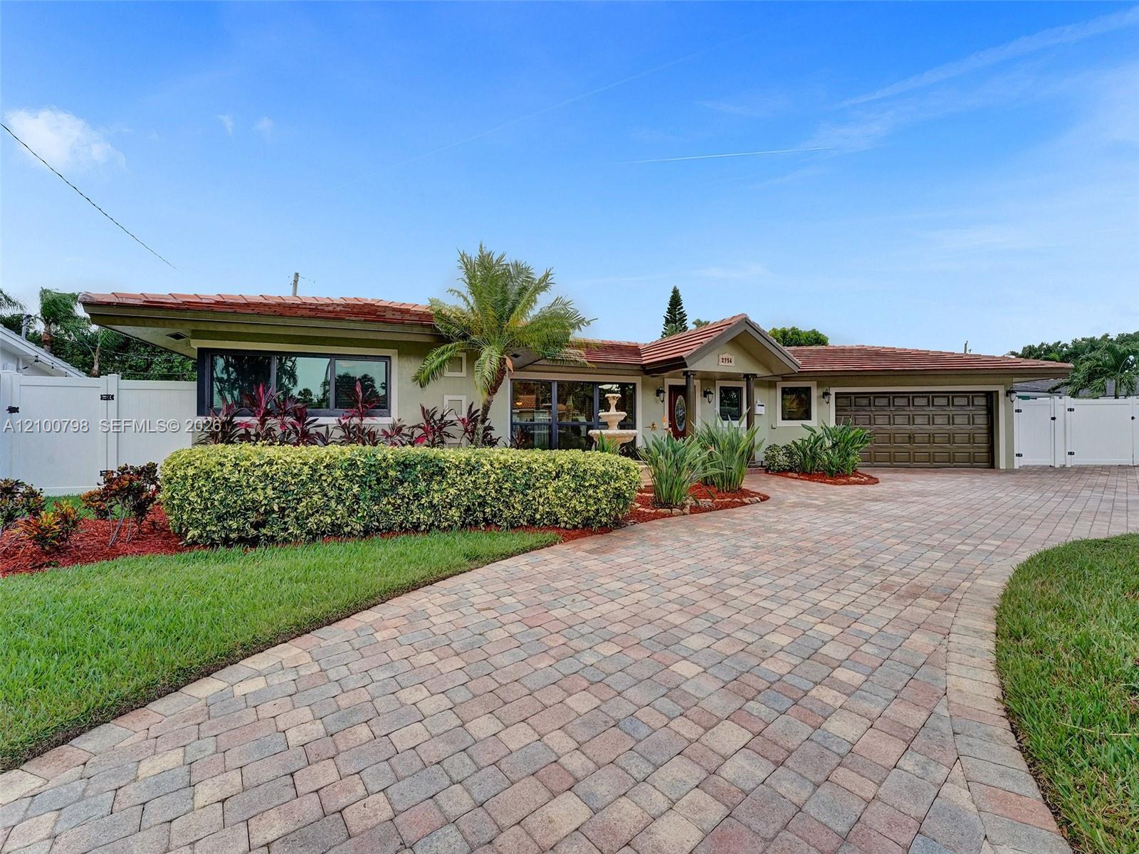 2756 NE 33rd St, Fort Lauderdale FL 33306 photo 3