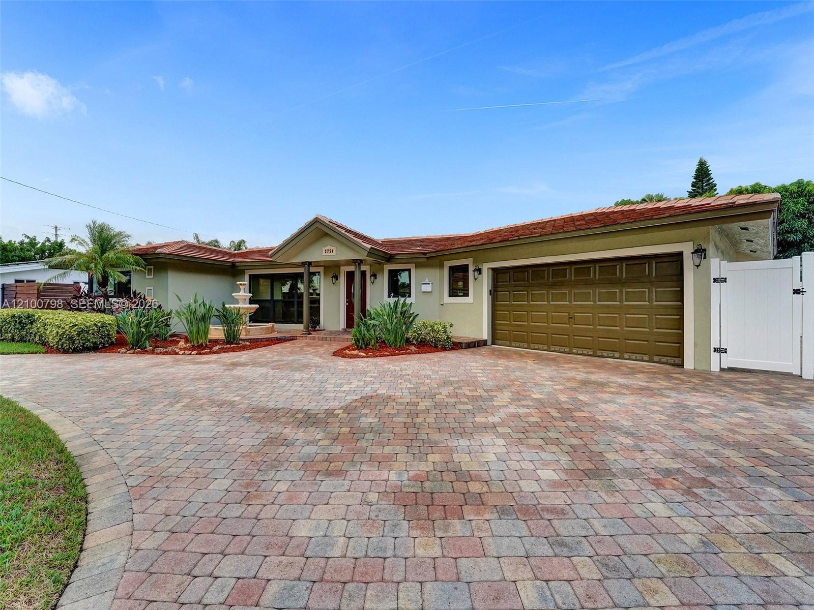 2756 NE 33rd St, Fort Lauderdale FL 33306 photo 5