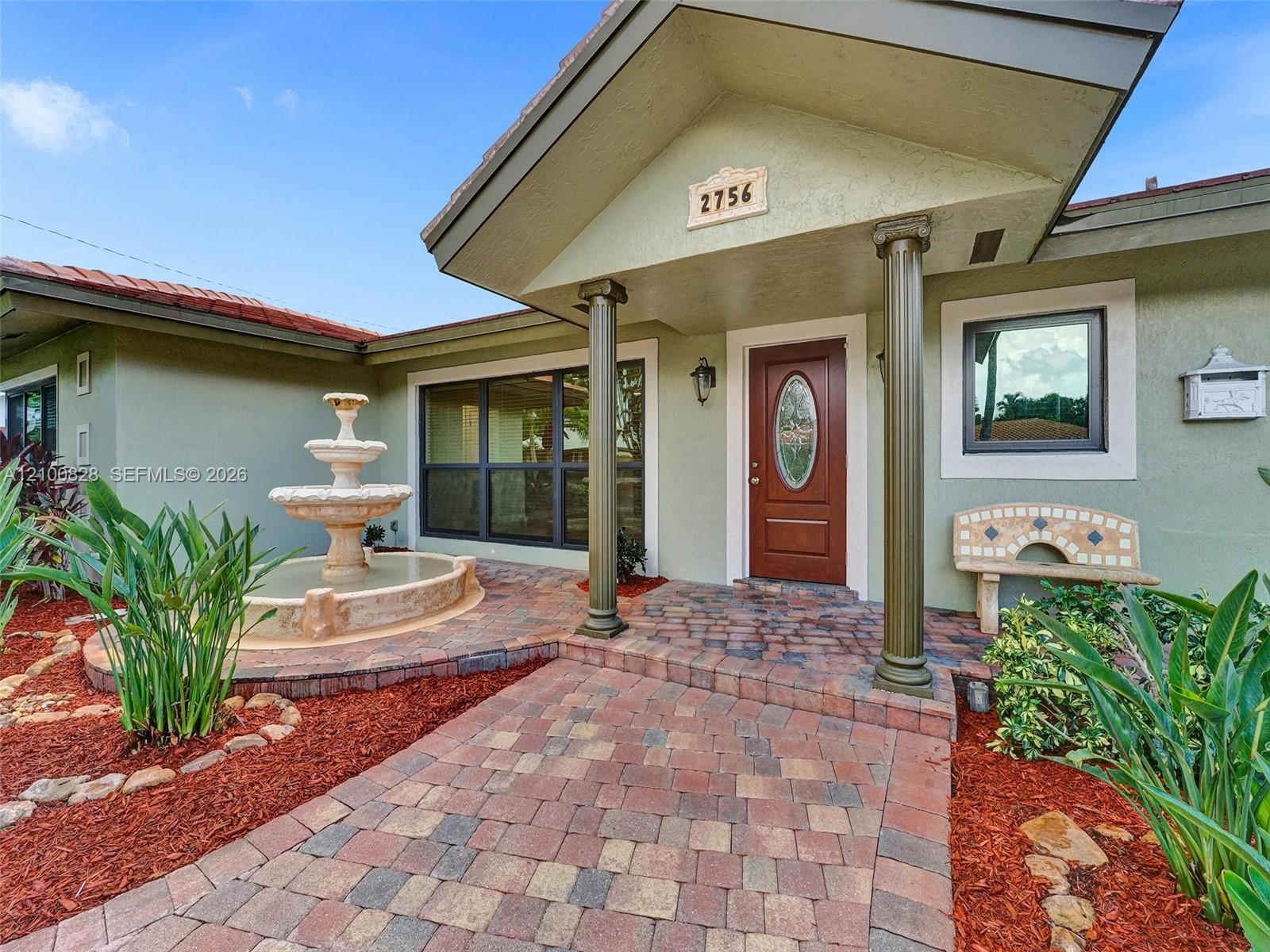 2756 NE 33rd St, Fort Lauderdale FL 33306 photo 4