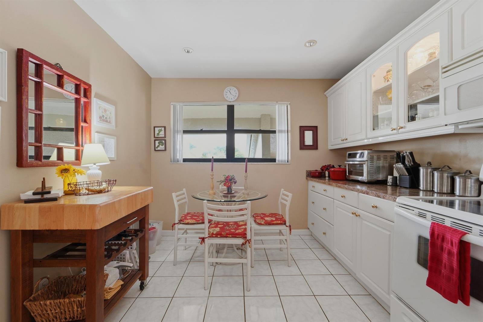 12910 Briarlake Drive # C202, West Palm Beach FL 33418 photo 4