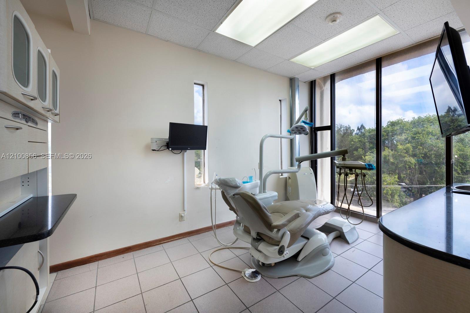420 S Dixie Hwy # 4J, Coral Gables FL 33146 photo 4
