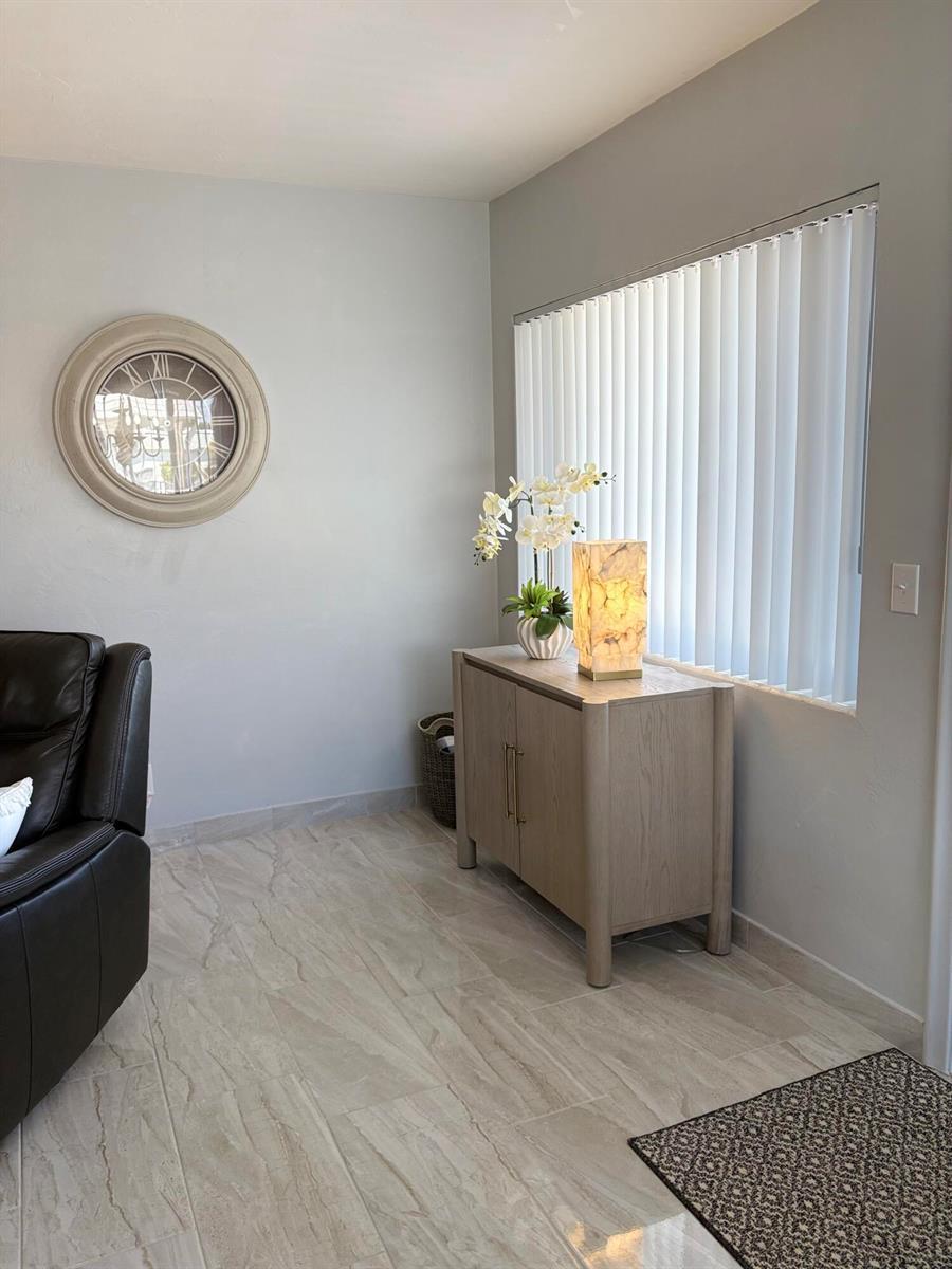 3280 LAKE OSBORNE Drive # 206, FL 33461 photo 5