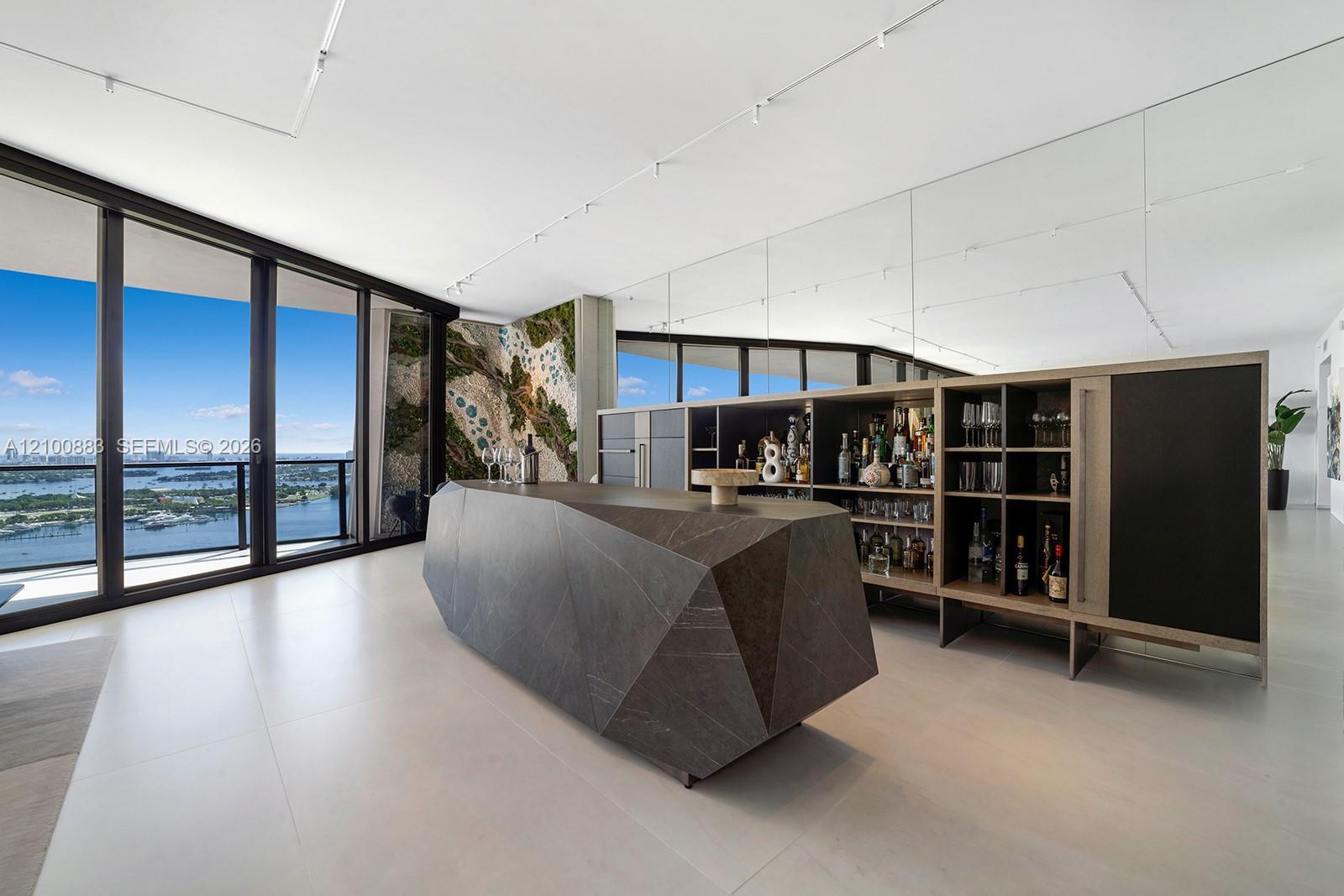 1000 Biscayne Blvd # 3302, Miami FL 33132 photo 3