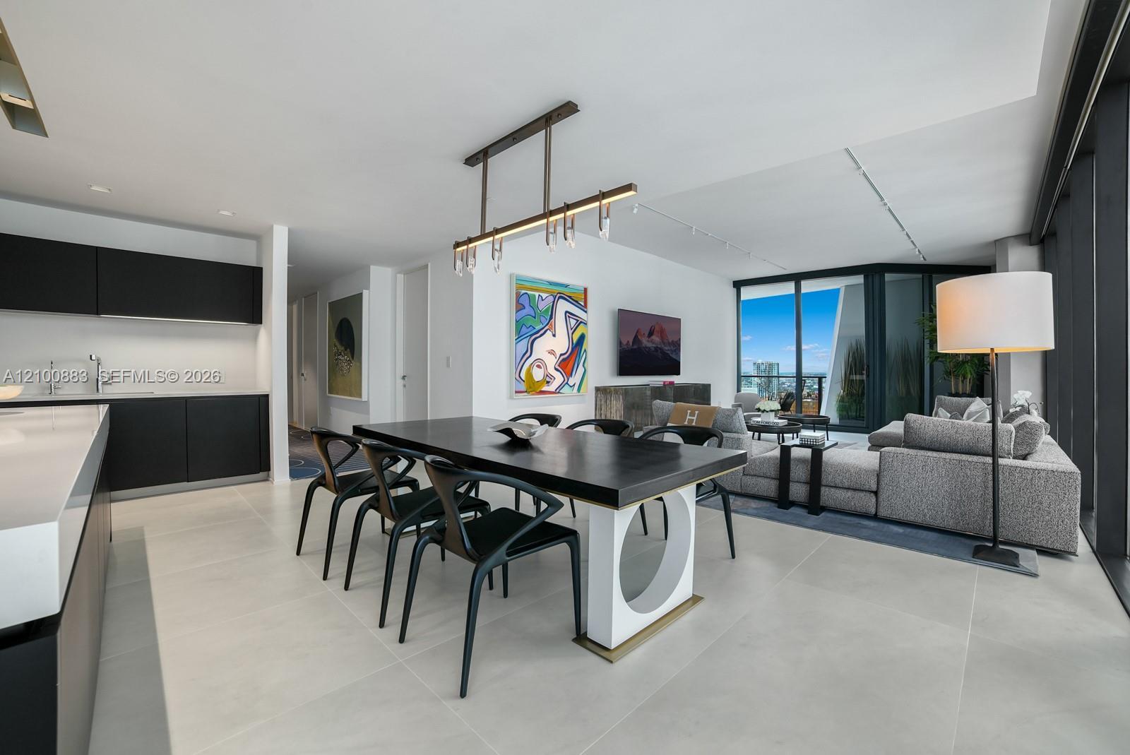1000 Biscayne Blvd # 3302, Miami FL 33132 photo 4