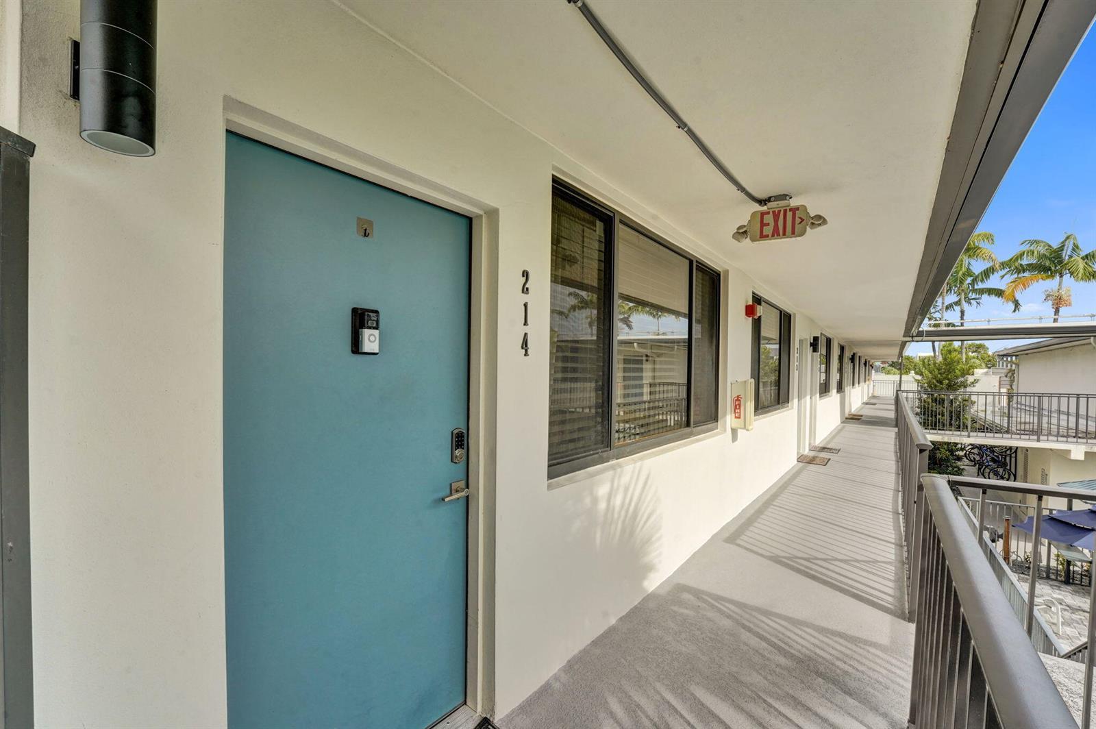 1901 N Andrews Avenue Apt 214, Wilton Manors FL 33311 photo 5