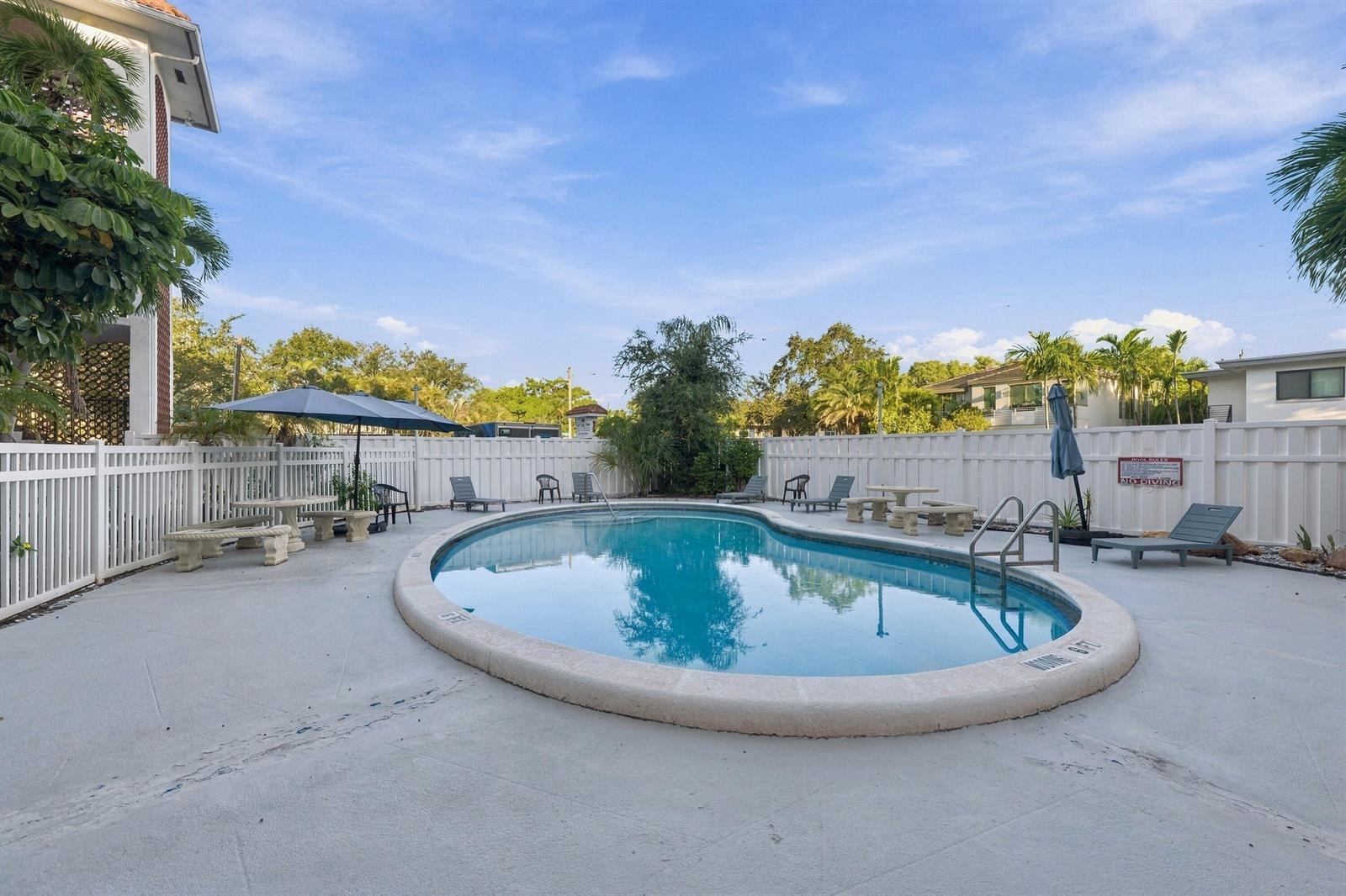 1300 SE 1ST Street # 34, Fort Lauderdale FL 33301 photo 2