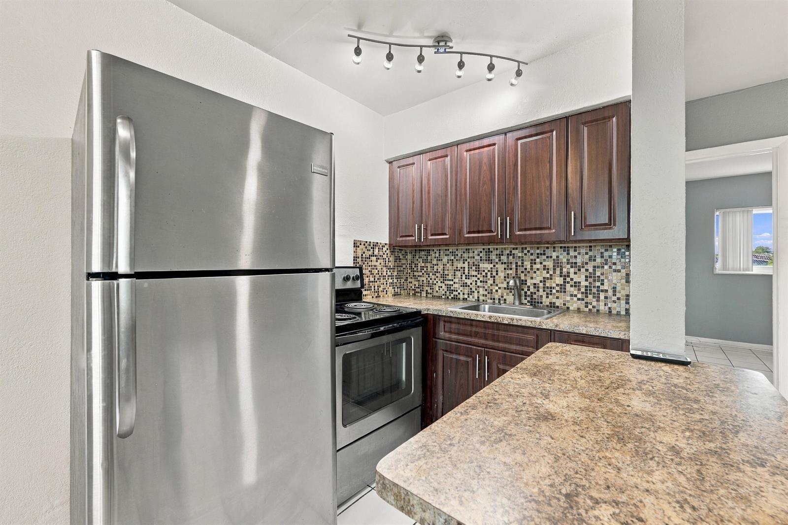 1300 SE 1ST Street # 34, Fort Lauderdale FL 33301 photo 3