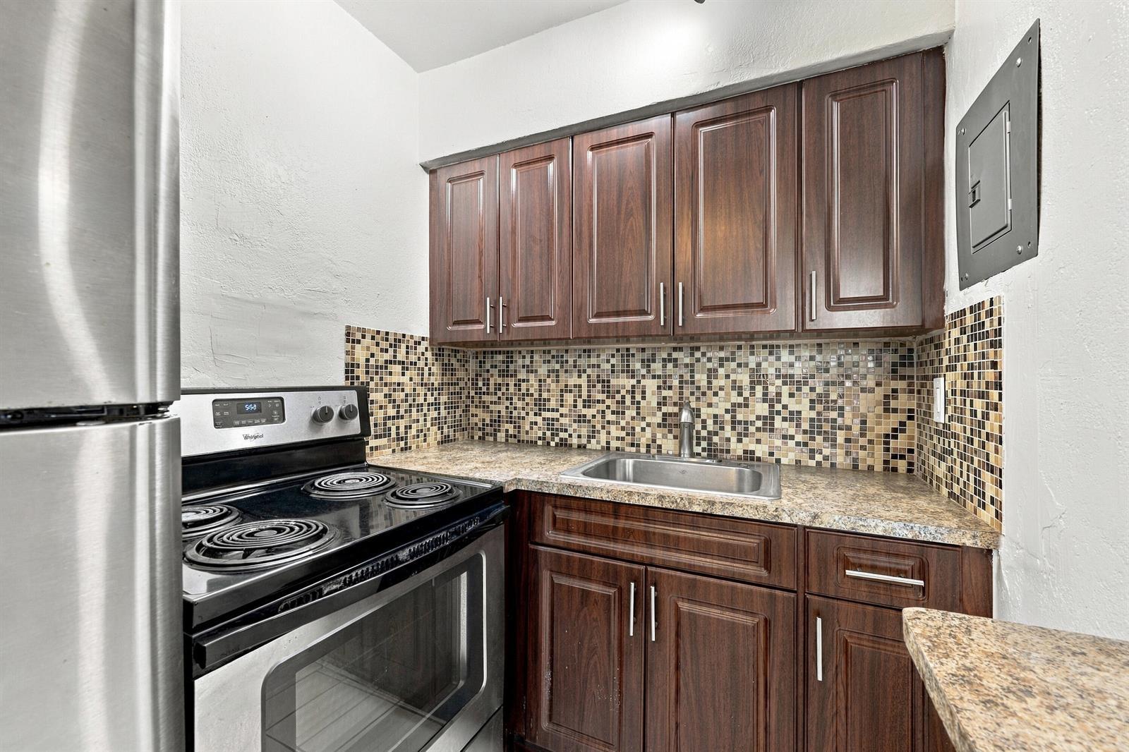 1300 SE 1ST Street # 34, Fort Lauderdale FL 33301 photo 4