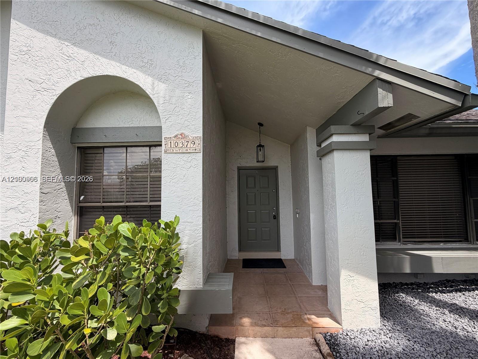 10379 S 186th Ct S, Boca Raton FL 33498