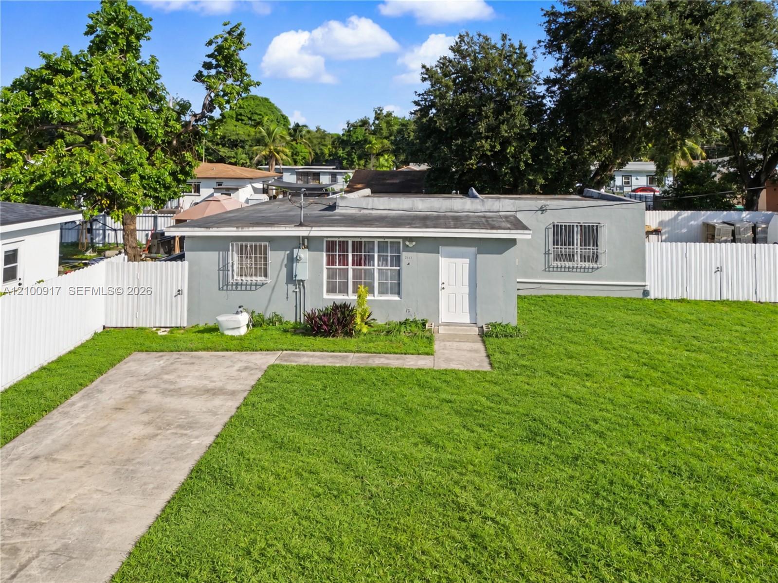 2437 NW 98th St, Miami FL 33147 photo 2
