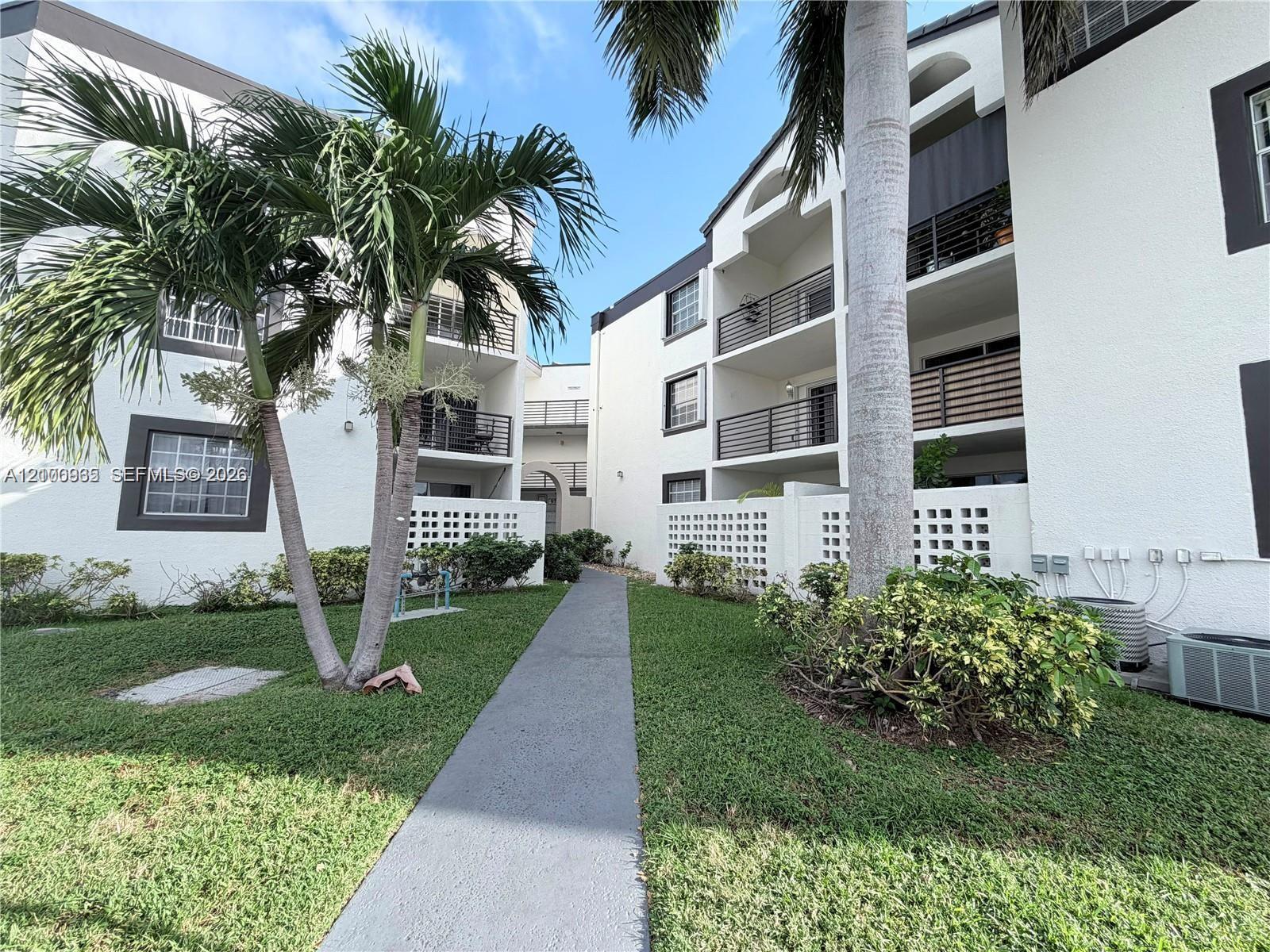9701 Fontainebleau Blvd # C106, Miami FL 33172 photo 3