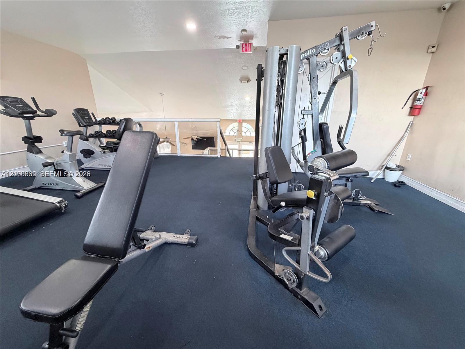 9701 Fontainebleau Blvd # C106, Miami FL 33172 photo 4