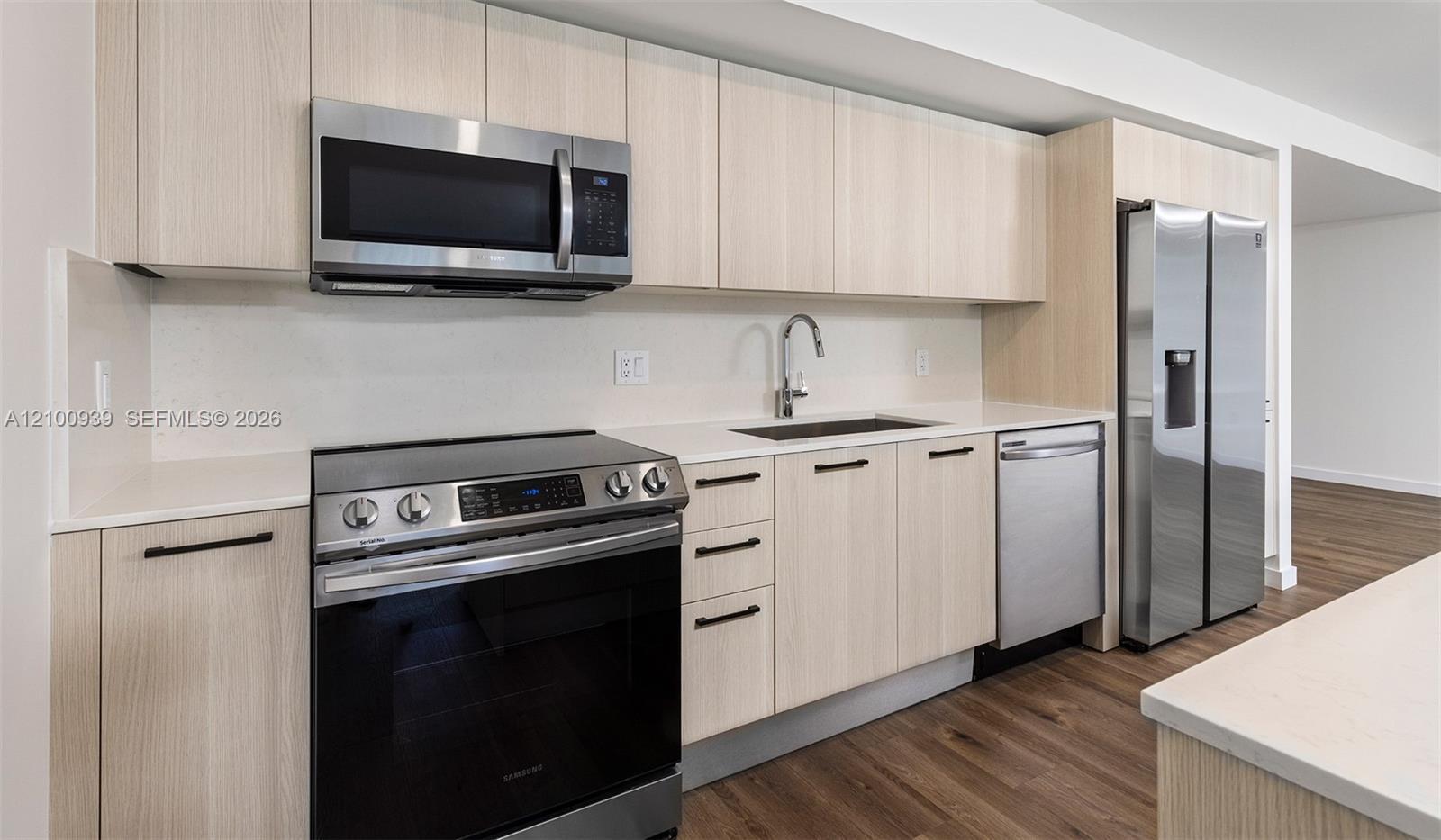 1508 Bay Rd # N1129, Miami Beach FL 33139 photo 3