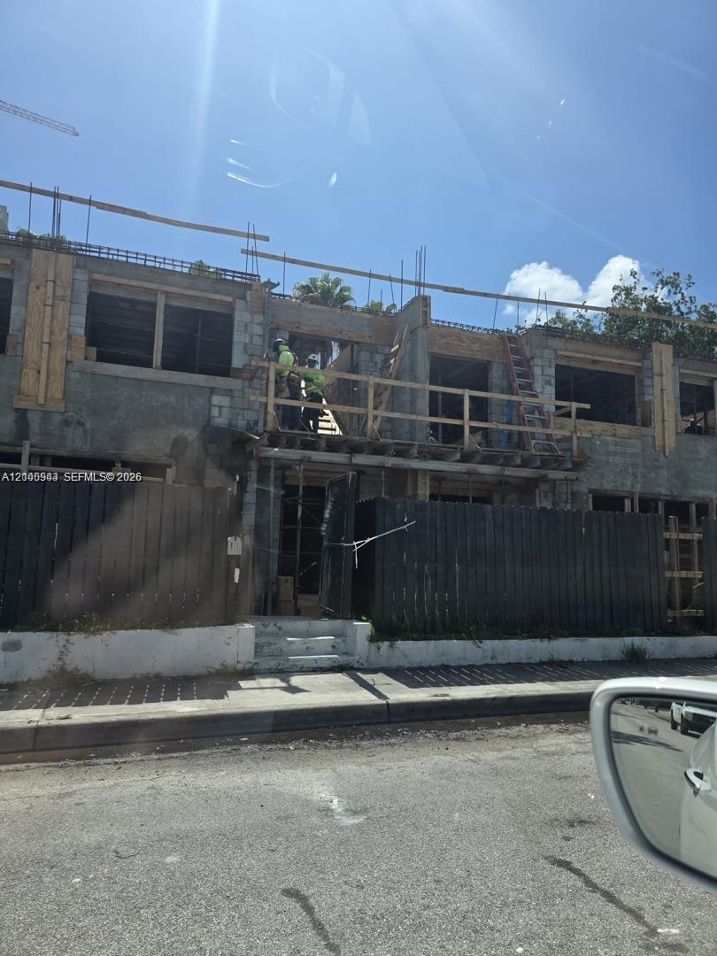 933 SW 4th Ave, Miami FL 33130 photo 5