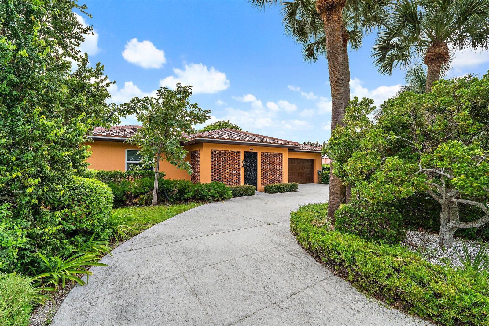 324 Sandal Lane, Palm Beach Shores FL 33404 photo 3