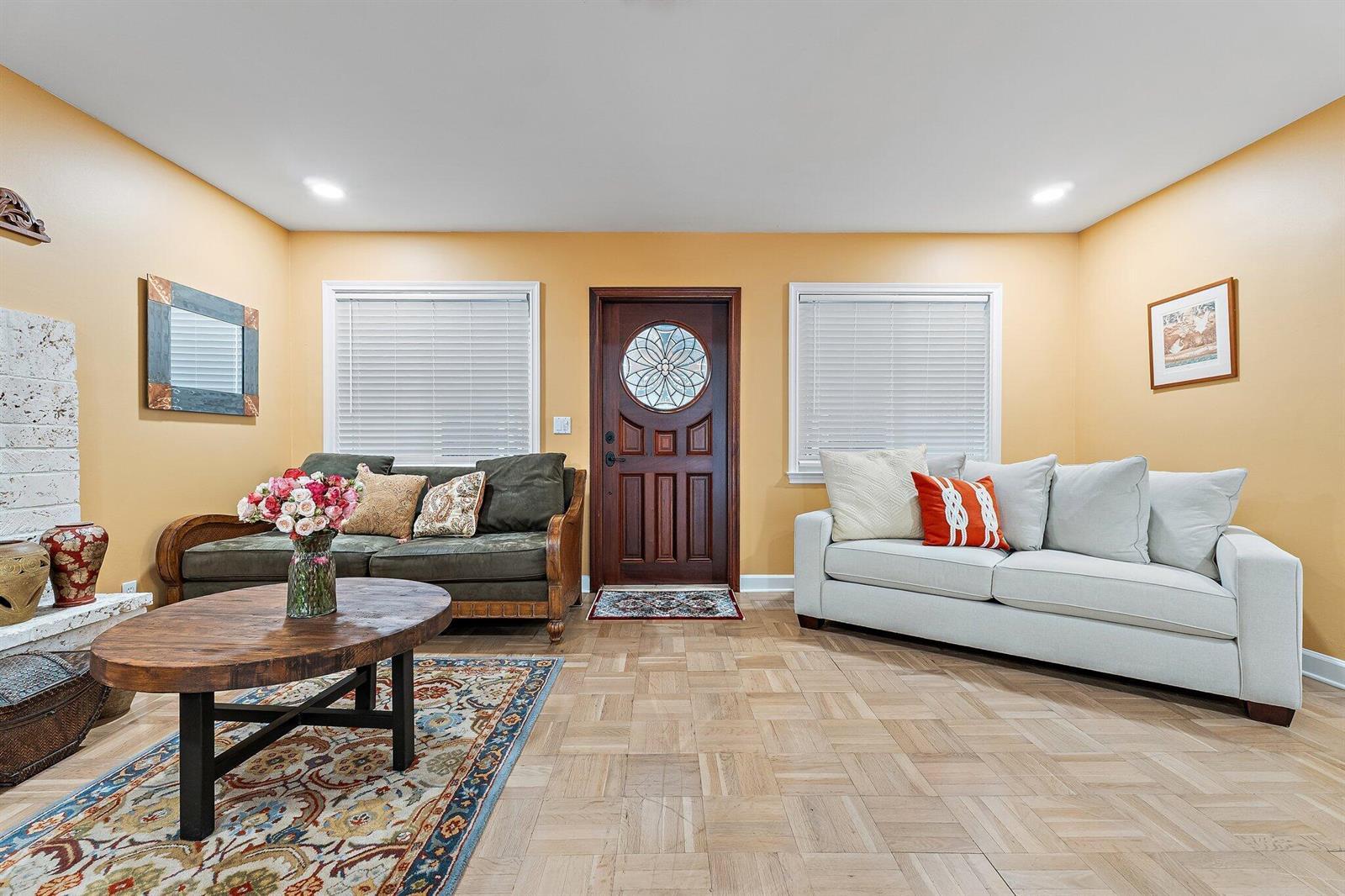 324 Sandal Lane, Palm Beach Shores FL 33404 photo 5
