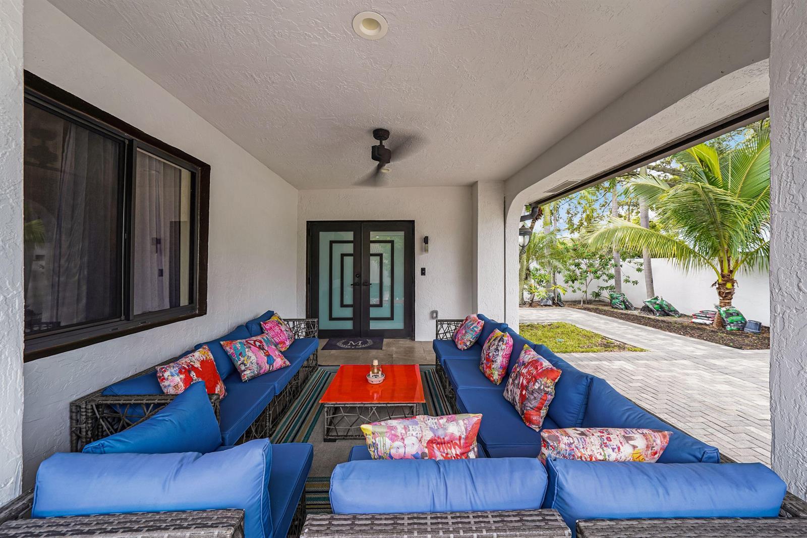 608 SW 17TH Street, Fort Lauderdale FL 33315 photo 2