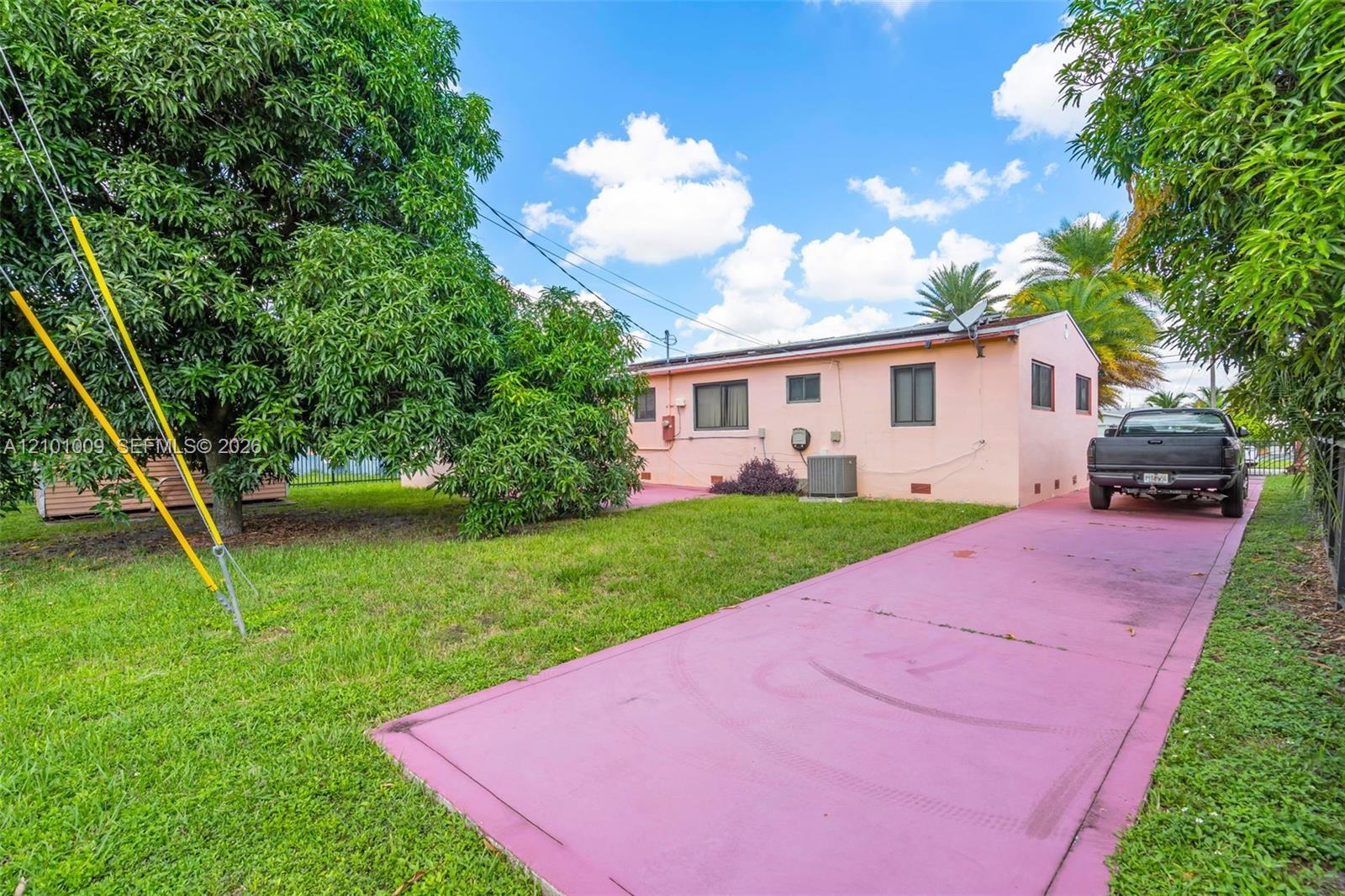 1220 NW 91st St, Miami FL 33147 photo 2