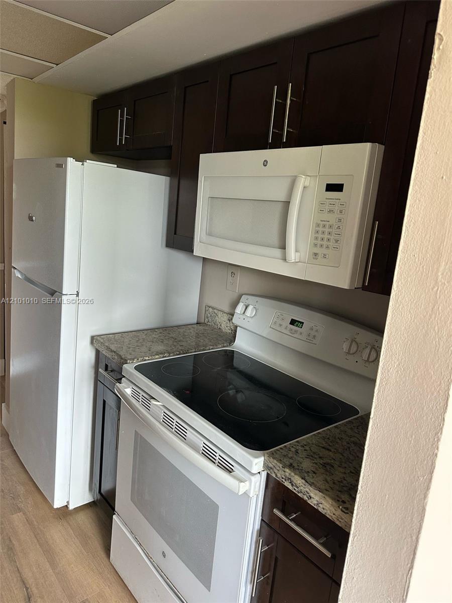 8335 SW 152nd Ave, Miami FL 33193 photo 3