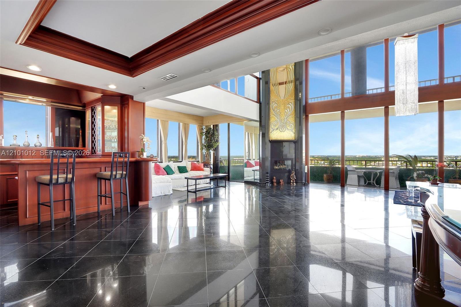 11113 Biscayne Blvd, Miami FL 33181 photo 4