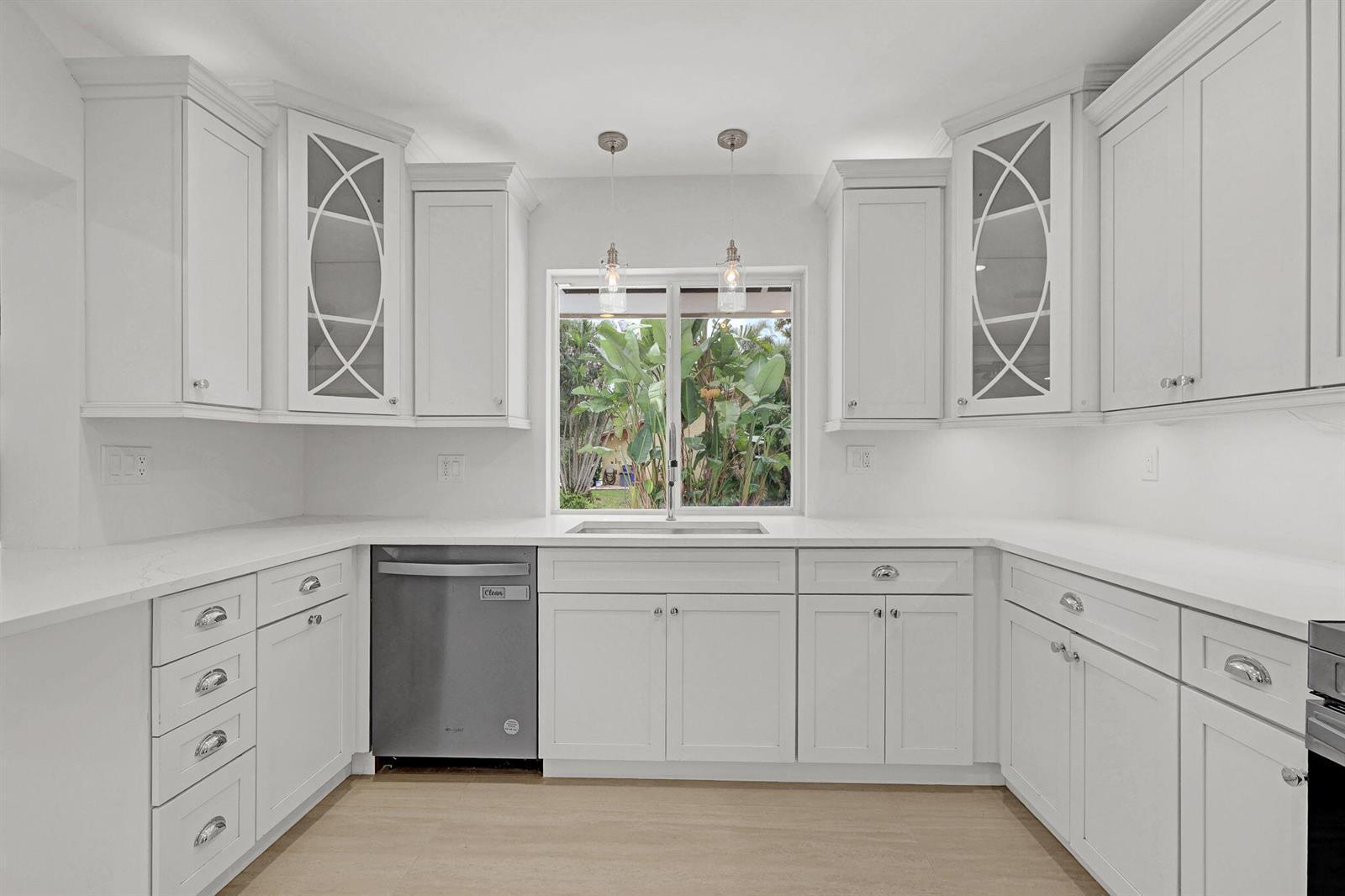 500 SW 62ND Avenue, Plantation FL 33317 photo 5