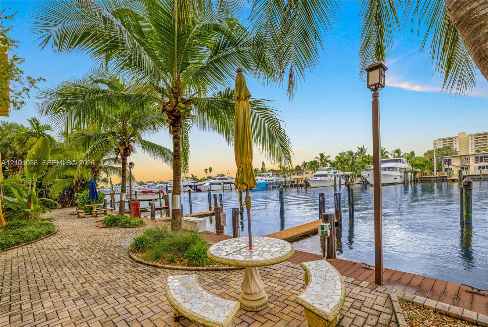 815 Middle River Dr # 311, Fort Lauderdale FL 33304 photo 2
