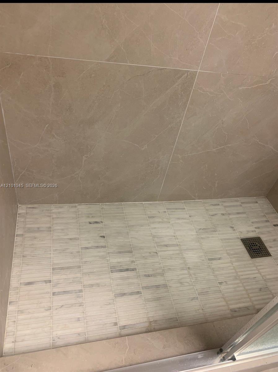 300 Berkley Rd # 312, Hollywood FL 33024 photo 5