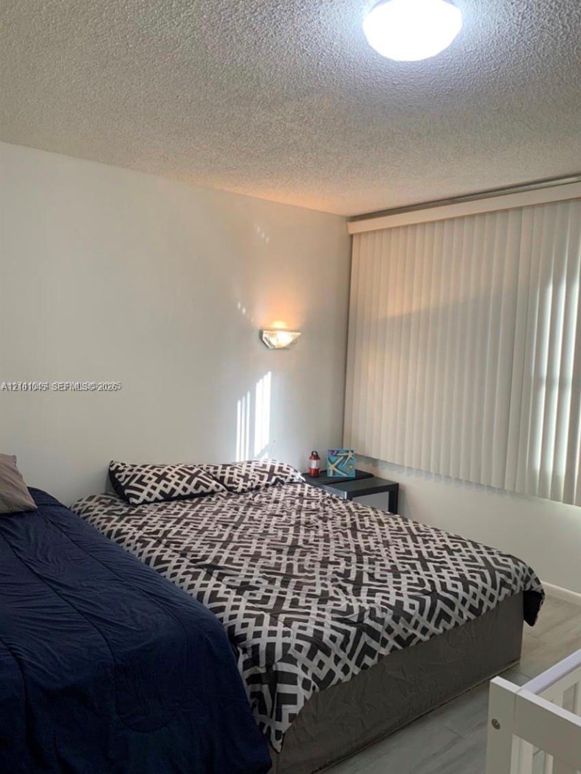 300 Berkley Rd # 312, Hollywood FL 33024 photo 4