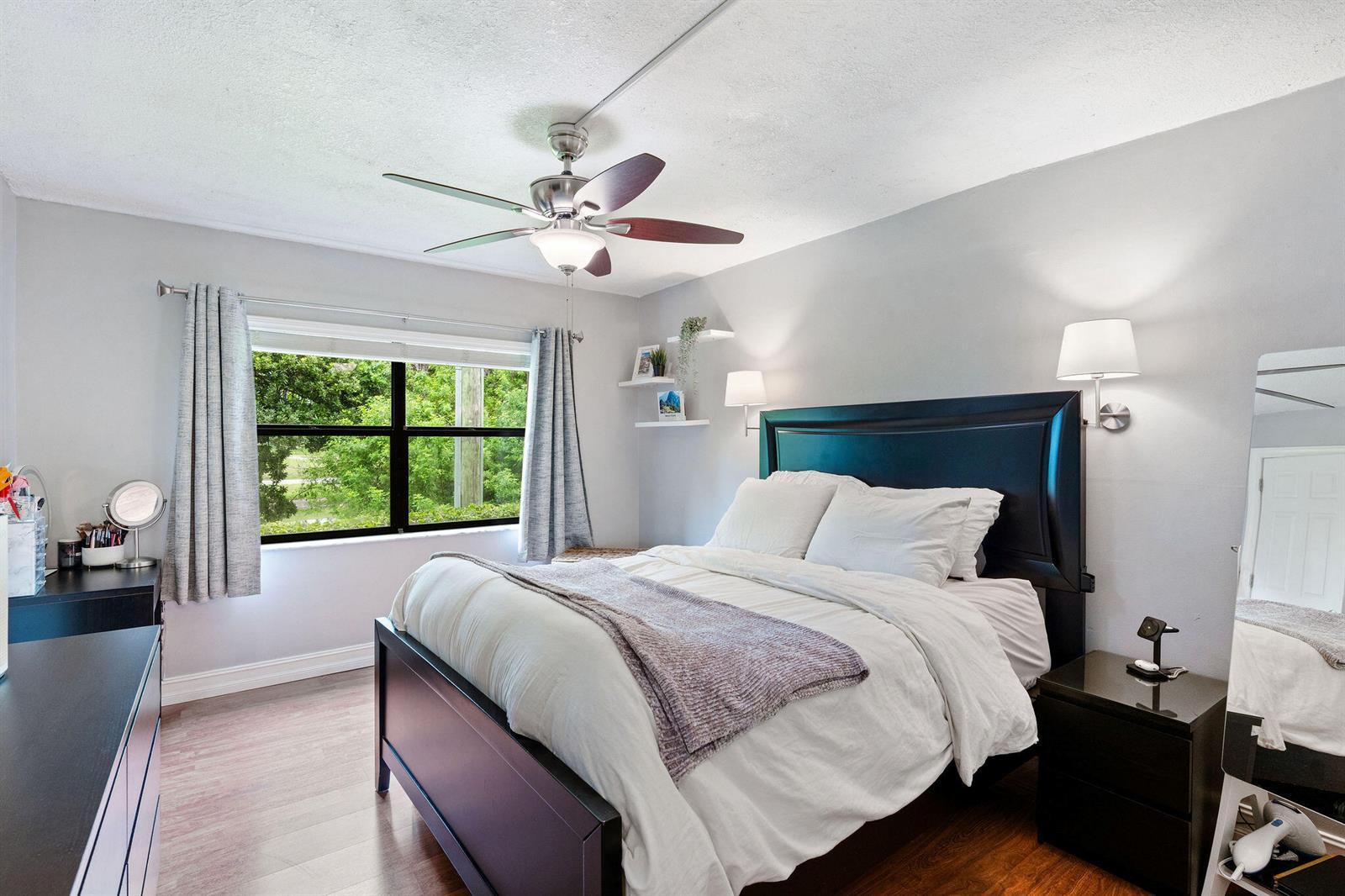 10417 NW 11TH Street # 104, Pembroke Pines FL 33026 photo 2