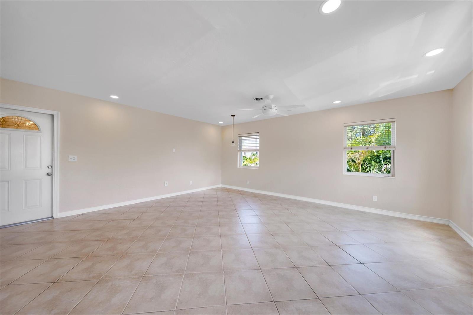 2591 NE 55TH Court # 208, Fort Lauderdale FL 33308 photo 2