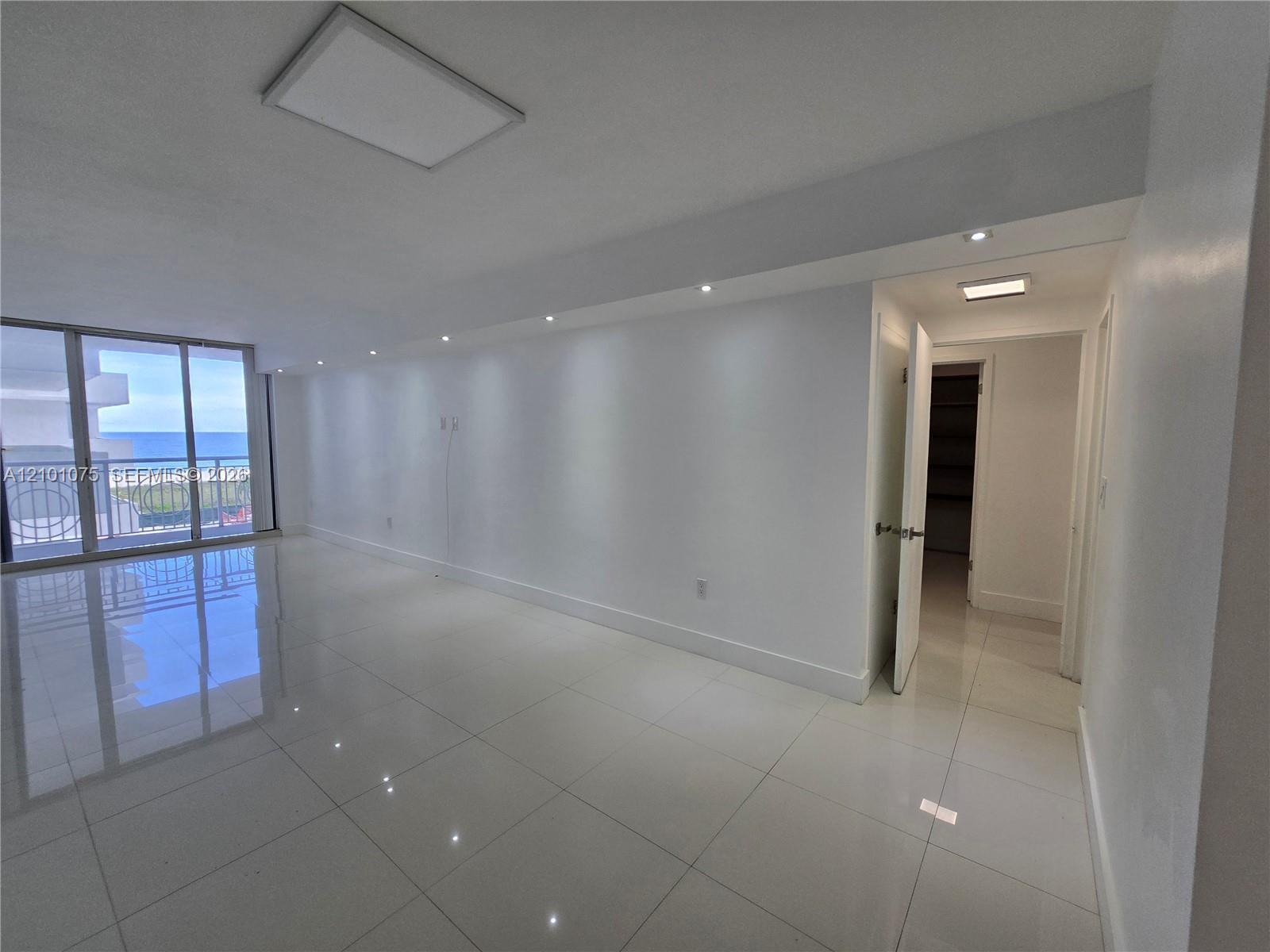 5825 Collins Ave # J4, Miami Beach FL 33140 photo 2