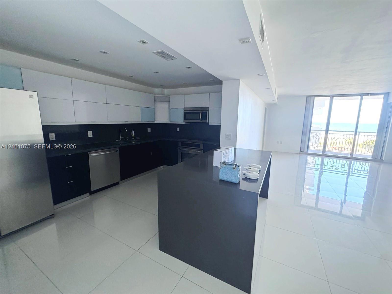 5825 Collins Ave # J4, Miami Beach FL 33140 photo 3