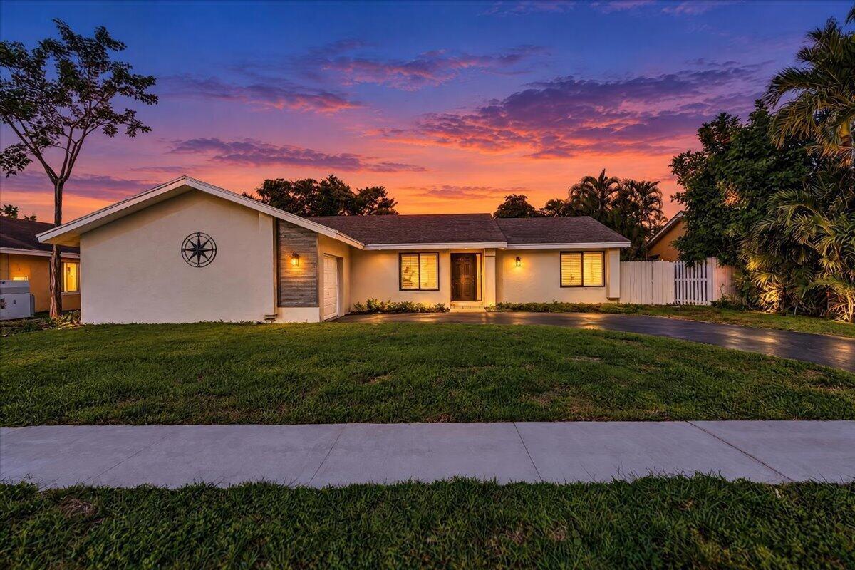 837 SW 56TH Avenue, Margate FL 33068 photo 2