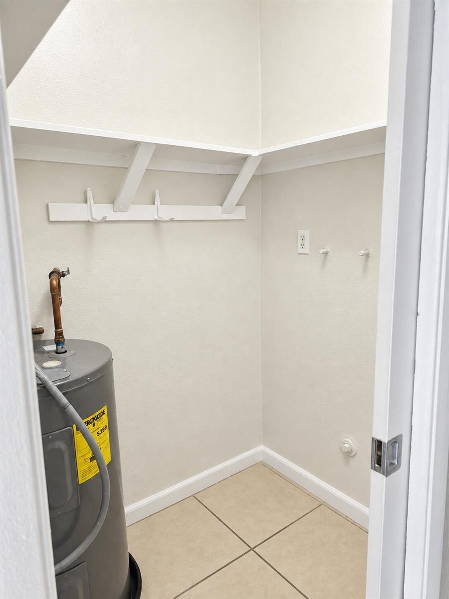 727 NW 1st Avenue # 2, Fort Lauderdale FL 33311 photo 3