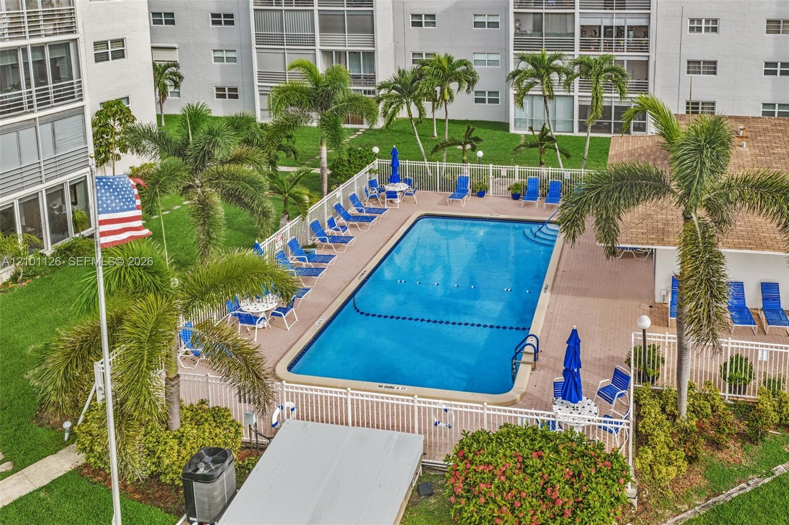 315 SE 11th Ter # 203, Dania Beach FL 33004 photo 2