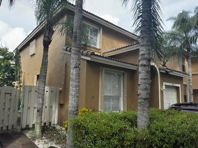 4083 LAKE TAHOE Circle, West Palm Beach FL 33409 photo 2