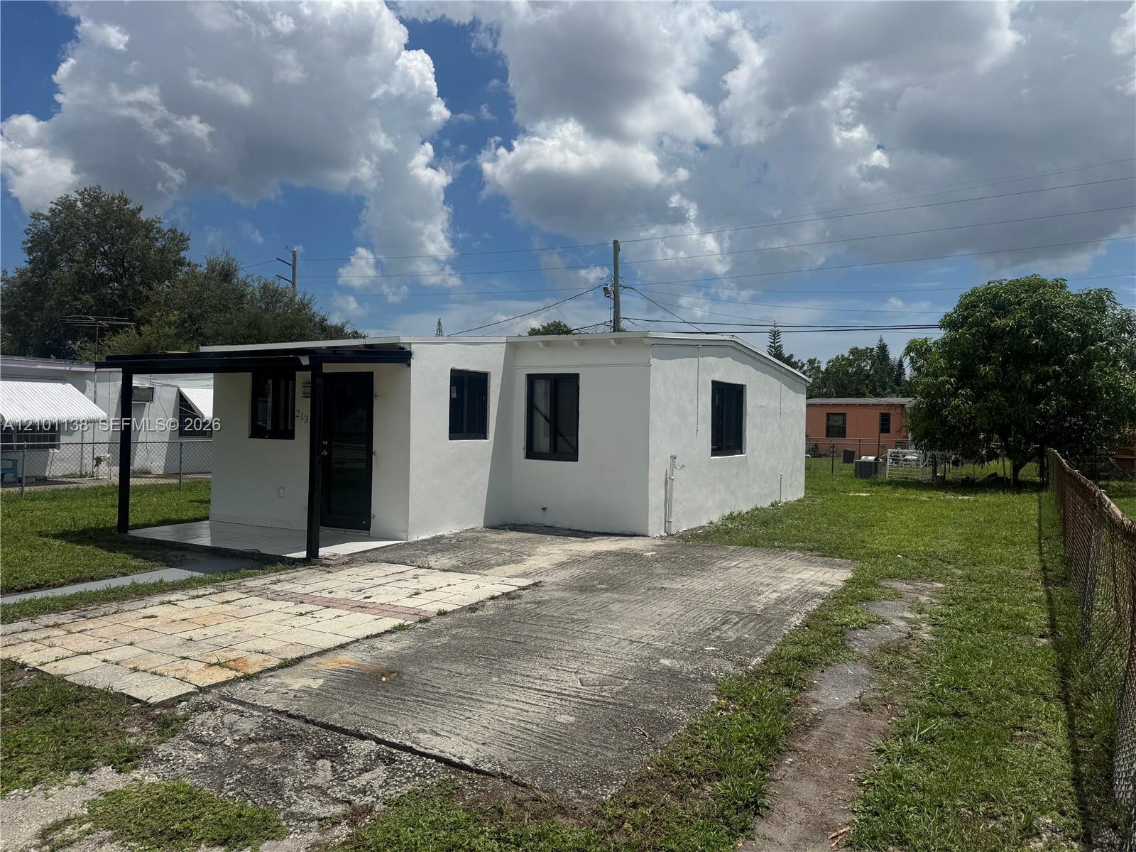 2130 Rutland St, Opa-Locka FL 33054 photo 3