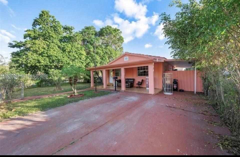5300 SW 6th St, Miami FL 33134 photo 2