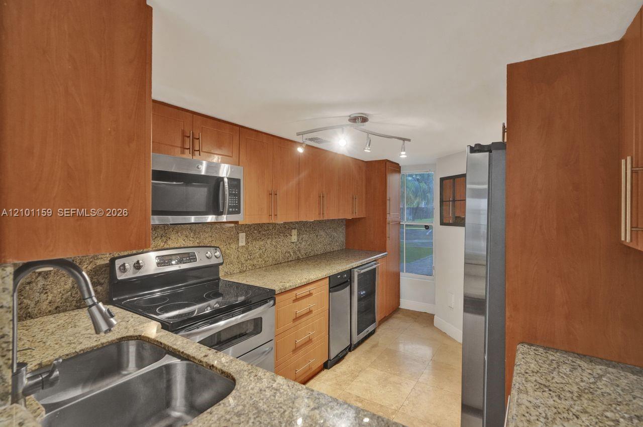 12346 NW 11th Ln # 1009, Miami FL 33182 photo 5