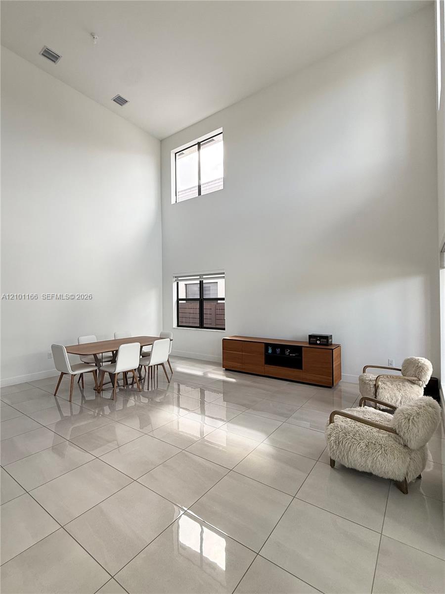 15835 NW 87th Ct, Miami Lakes FL 33018 photo 3