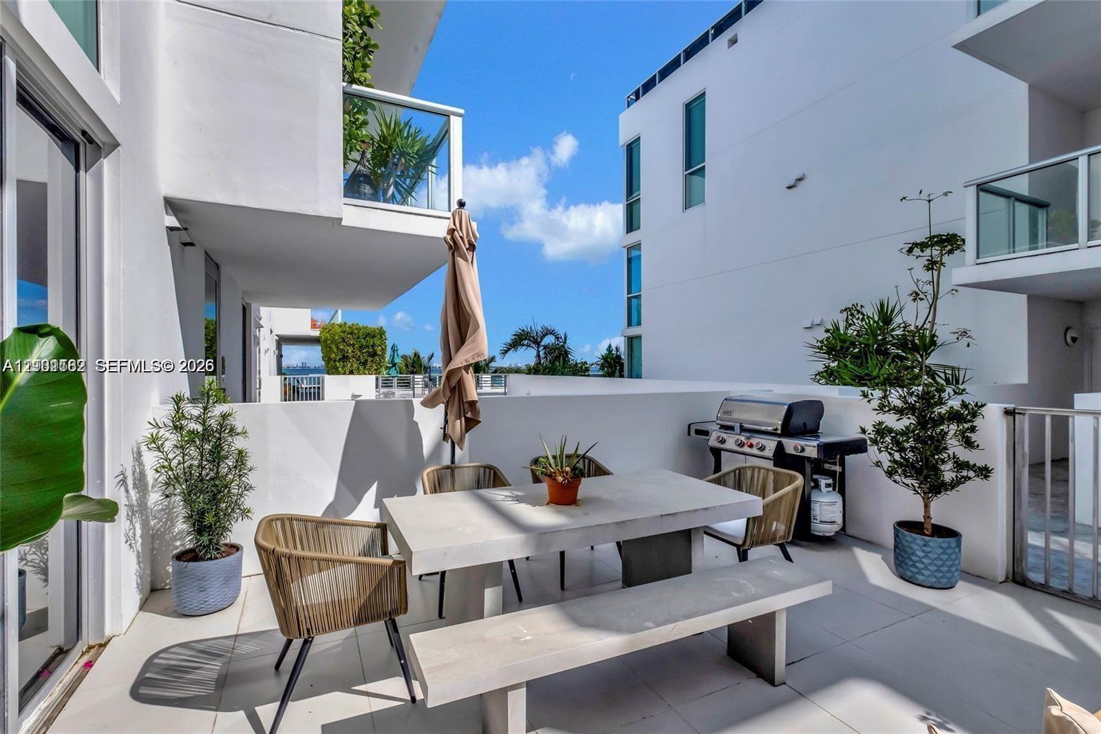720 NE 62nd St # 307, Miami FL 33138 photo 4